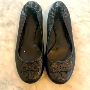 Tory Burch Reva Black Flat - Great used condition